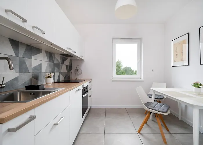 Polesie Homely By Bookinghost *